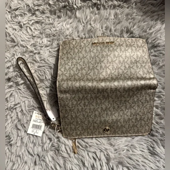 Brand New Michael Kors gold Long Wallet